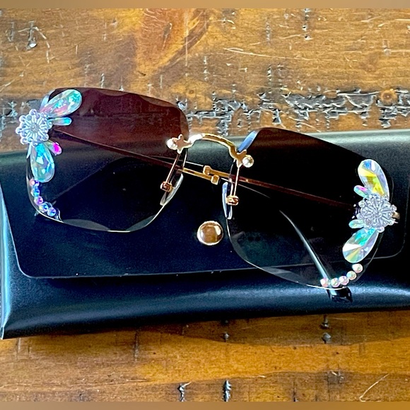 Accessories - Rhinestone Sunglasses